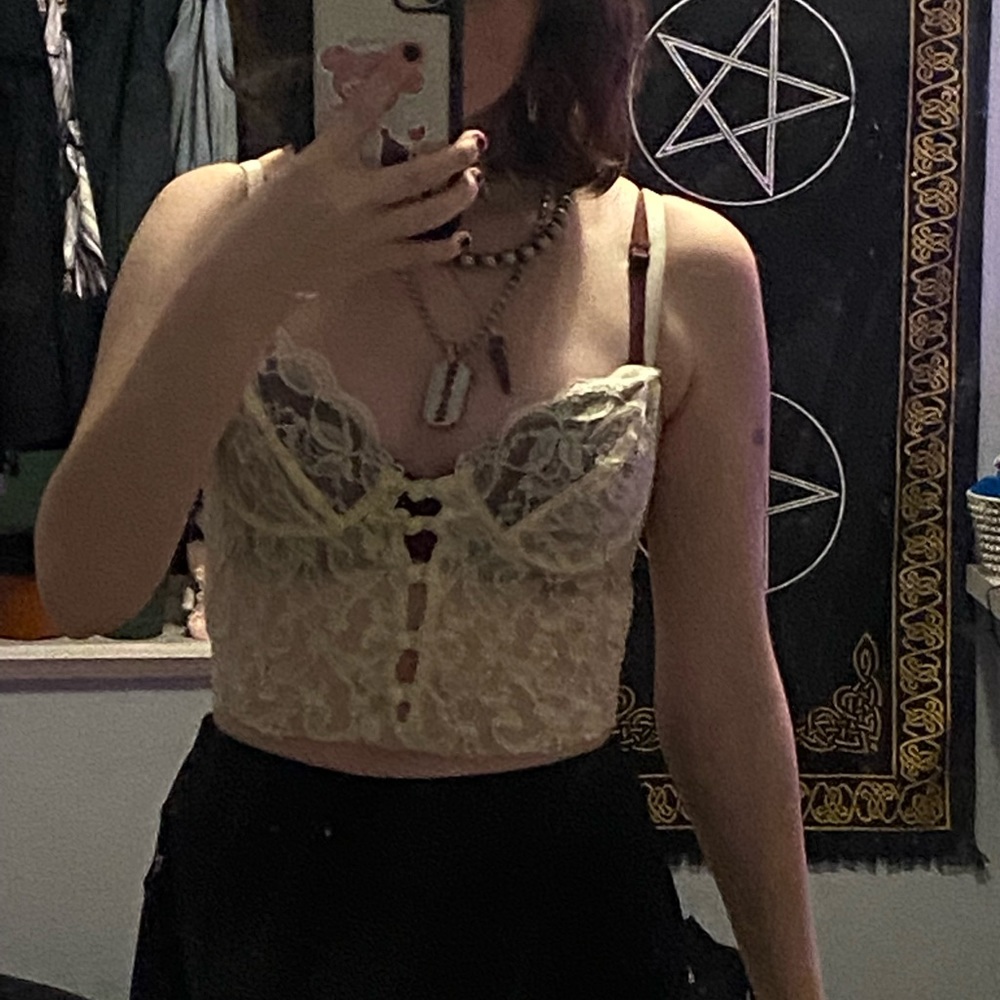lace tank